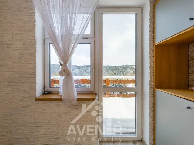 Prodej rodinného domu 200 m², pozemek 2424 m², Josefův Důl