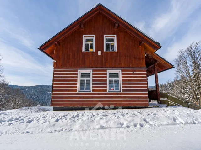 Prodej rodinného domu 200 m², pozemek 2424 m², Josefův Důl