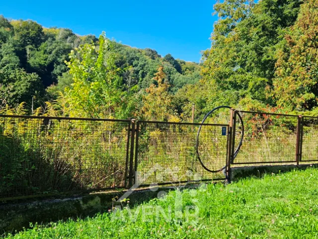 Prodej stavebního pozemku 1103 m², Krnsko