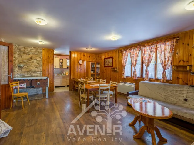 Prodej chaty 278 m², pozemek 3642 m², Sielnica, Slovensko