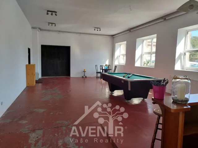 Prodej bytu atypický 380 m², Slévárenská, Broumov - Olivětín