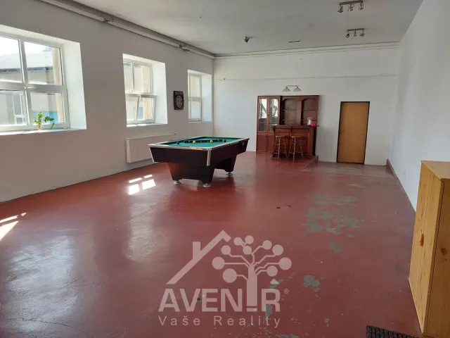 Prodej bytu atypický 380 m², Slévárenská, Broumov - Olivětín