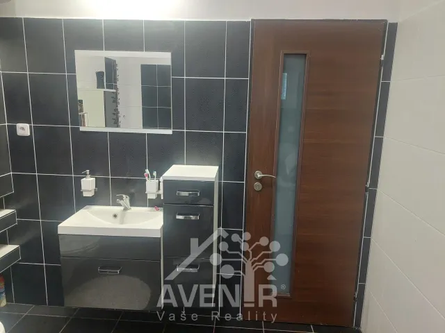 Prodej bytu atypický 380 m², Slévárenská, Broumov - Olivětín