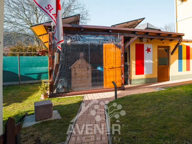 Prodej bytu 2+kk 53 m², Machov