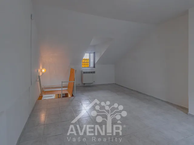 Prodej obchodního prostoru 69 m², Dolní Valy, Hodonín