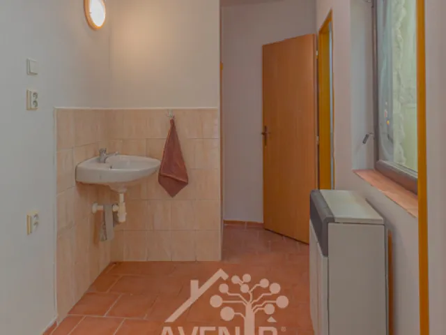 Prodej obchodního prostoru 69 m², Dolní Valy, Hodonín