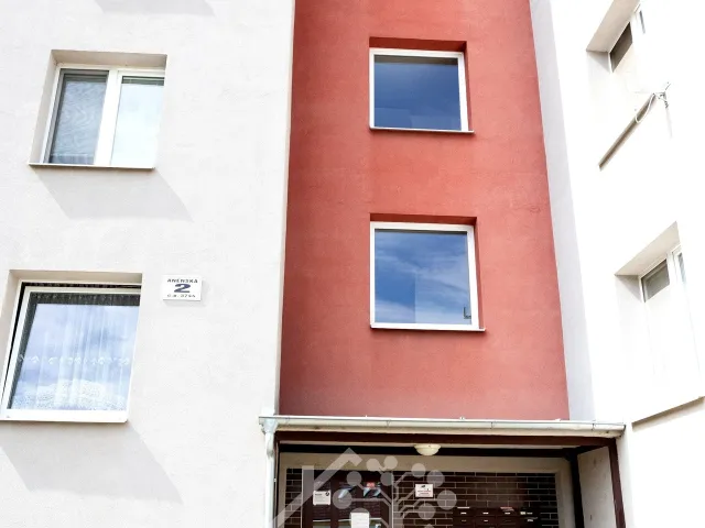 Prodej bytu 3+1 69 m², Anenská, Hodonín