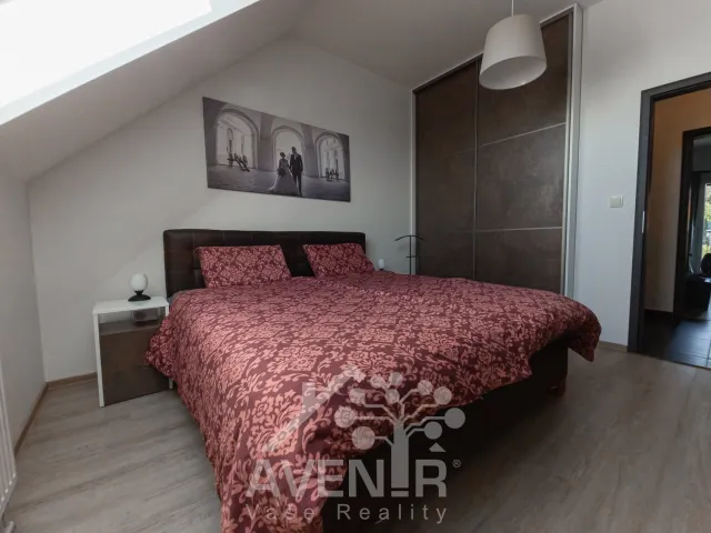 Prodej bytu 3+1 73 m², Nížkovice