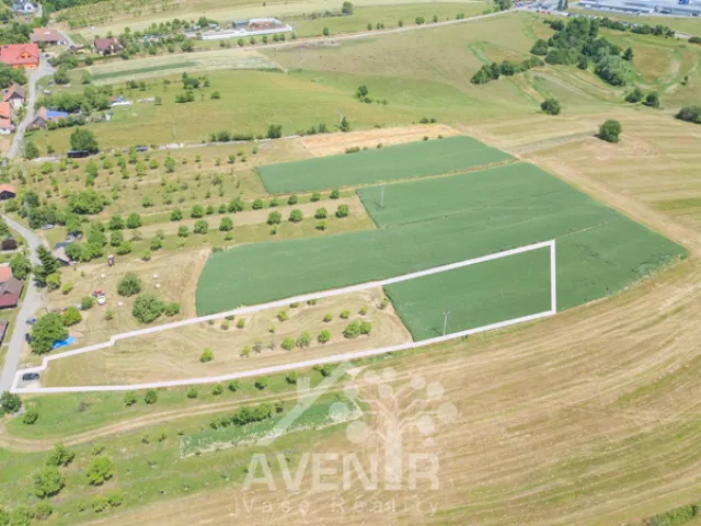 Prodej stavebního pozemku 5017 m², Lačnov