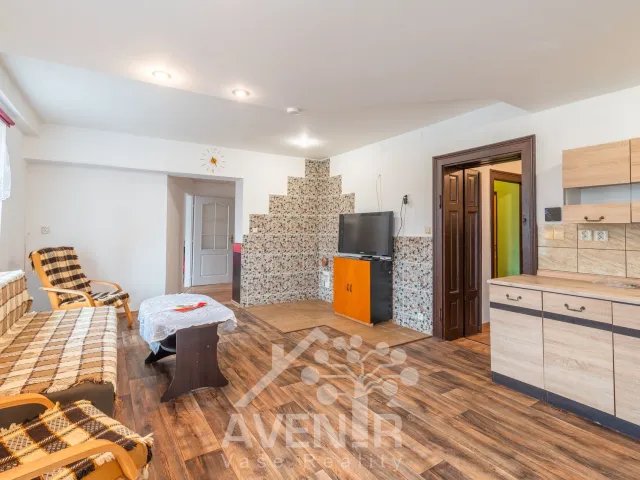 Pronájem bytu 3+1 70 m², Palackého Nám., Vizovice