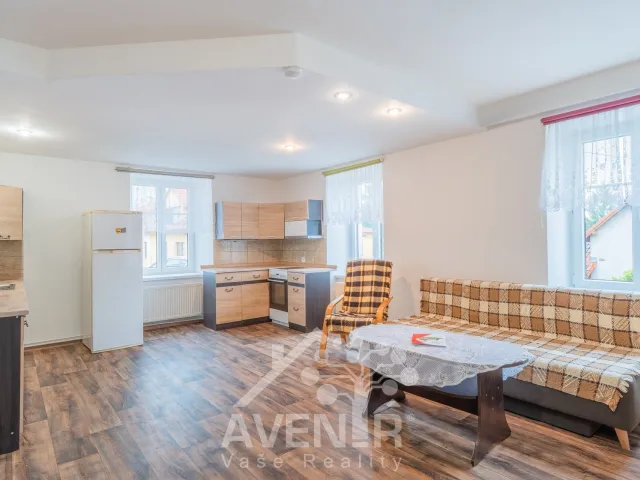 Pronájem bytu 3+1 70 m², Palackého Nám., Vizovice