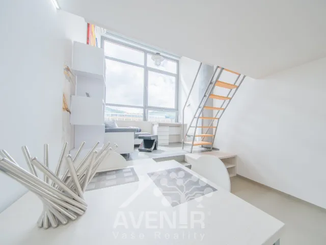 Pronájem bytu atypický 41 m², J. A. Bati, Zlín