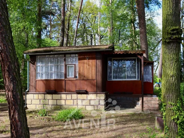 Prodej chaty 40 m², pozemek 842 m² Dlouhá Lhota, okres Mladá Boleslav