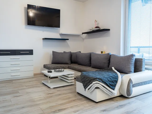 Prodej bytu 1+kk 53 m², Mladá Boleslav - Michalovice