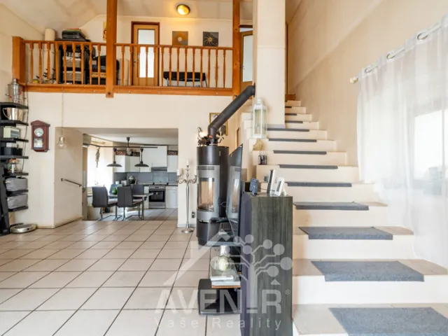 Prodej rodinného domu 190 m², pozemek 626 m², Kostelní, Sadská