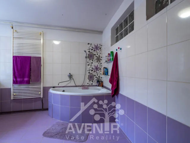 Prodej rodinného domu 190 m², pozemek 626 m², Kostelní, Sadská