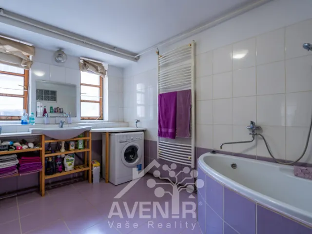 Prodej rodinného domu 190 m², pozemek 626 m², Kostelní, Sadská