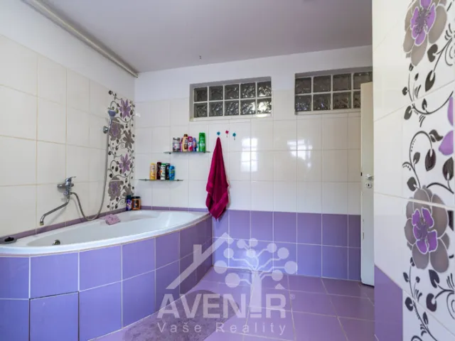 Prodej rodinného domu 190 m², pozemek 626 m², Kostelní, Sadská