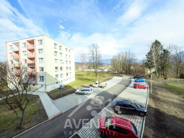 Pronájem bytu 4+kk 71 m², Sídliště, Hejnice