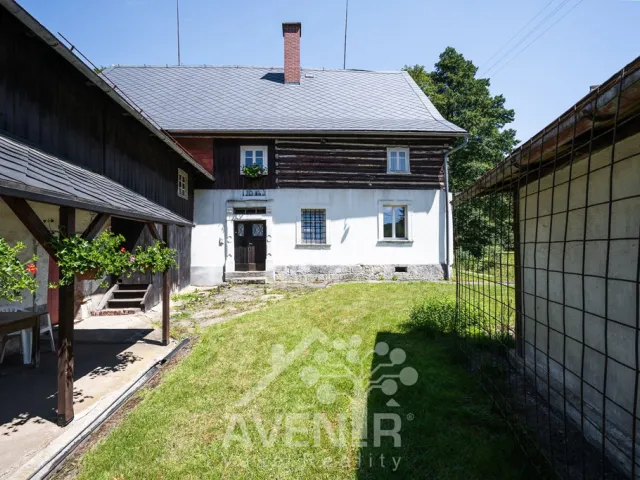 Prodej rodinného domu 500 m², pozemek 9000 m², Českolipská, Osečná - Lázně Kundratice