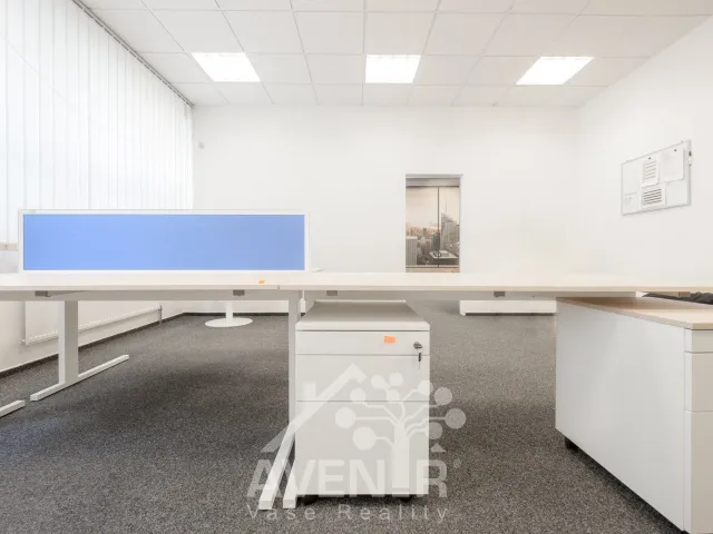 Pronájem kanceláře 59 m², 1. máje, Liberec - Liberec III-Jeřáb