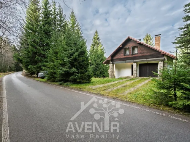 Prodej rodinného domu 192 m², pozemek 482 m², Nová Ves nad Nisou