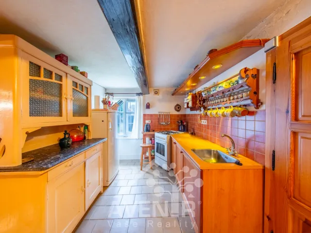  chalupa / rodinný dům s potenciálem - 4kk s obytnou plochou