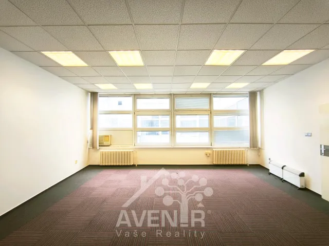 Pronájem kanceláře 45 m², 1. máje, Liberec - Liberec III-Jeřáb