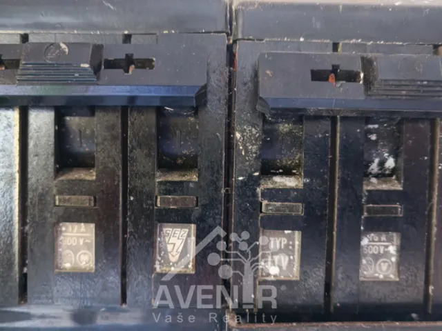 Pronájem garáže 18 m²