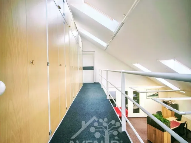 Pronájem kanceláře 72 m², 1. máje, Liberec - Liberec III-Jeřáb