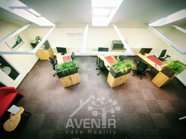 Pronájem kanceláře 72 m², 1. máje, Liberec - Liberec III-Jeřáb