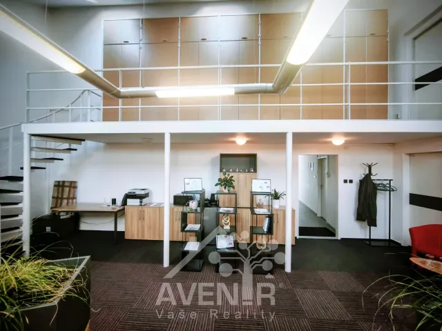 Pronájem kanceláře 72 m², 1. máje, Liberec - Liberec III-Jeřáb