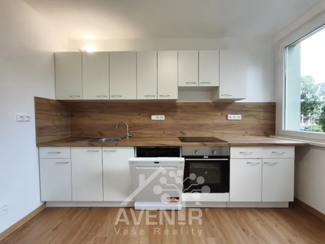 Pronájem bytu 3+1 72 m², U Mlékárny, Liberec - Liberec XI-Růžodol I