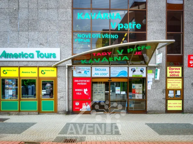 Pronájem kanceláře 59 m², 1. máje, Liberec - Liberec III-Jeřáb