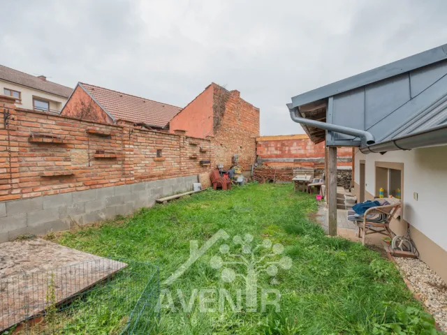 Prodej rodinného domu 90 m², pozemek 300 m² Mutěnice, okres Hodonín