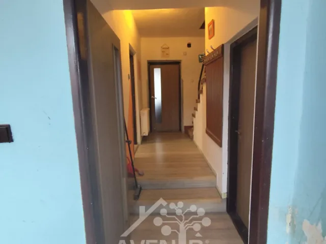 Prodej rodinného domu 205 m², pozemek 907 m², Vlkoš