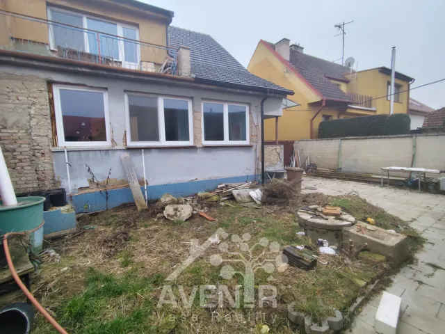 Prodej rodinného domu 205 m², pozemek 907 m², Vlkoš