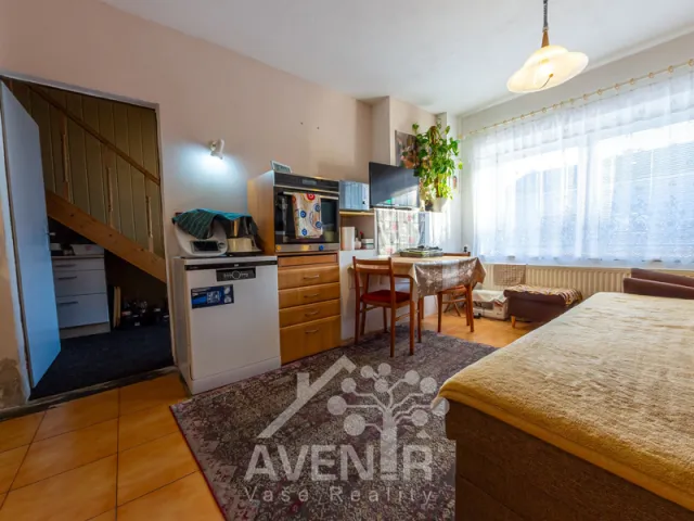Prodej rodinného domu 170 m², pozemek 285 m², Přáslavice