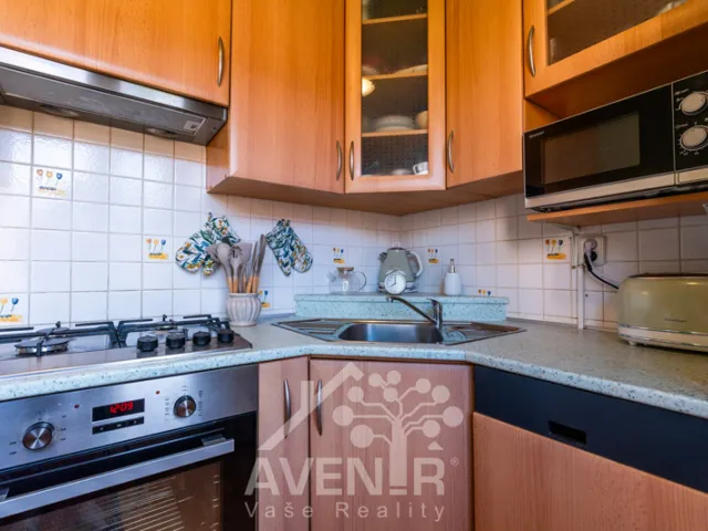 Prodej bytu 2+1 53 m², Nad úžlabinou, Praha - Malešice