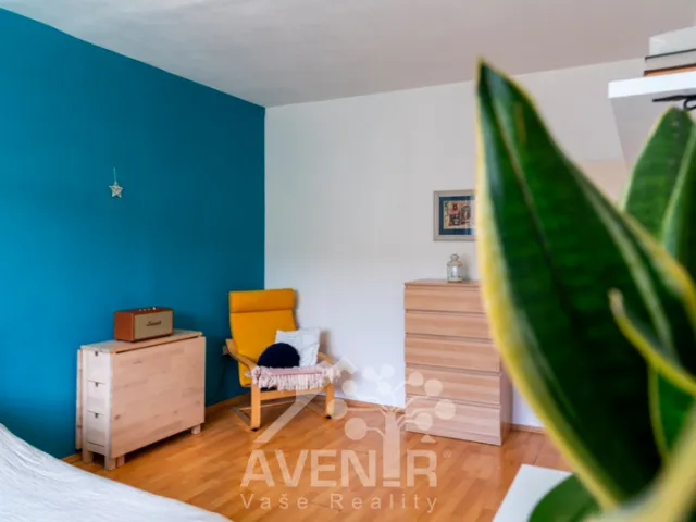 Prodej bytu 2+1 53 m², Nad úžlabinou, Praha - Malešice