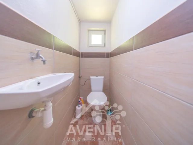 Prodej vinného sklepa 84 m², Čejkovice