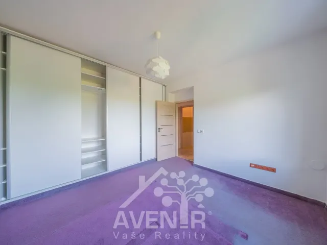 Prodej bytu 3+1 81 m², Domanín