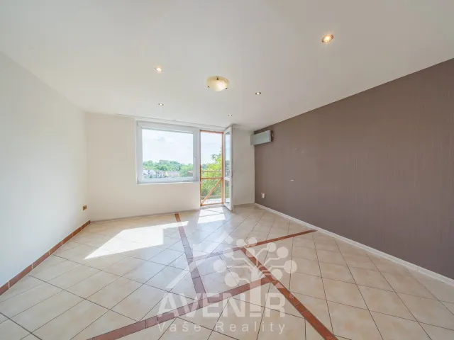Prodej bytu 3+1 81 m², Domanín