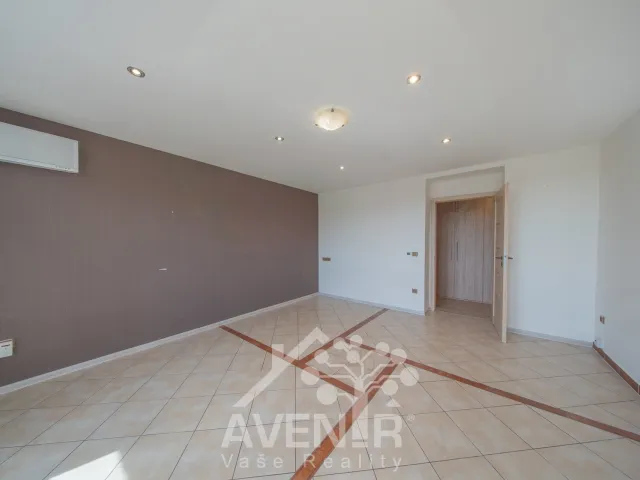 Prodej bytu 3+1 81 m², Domanín