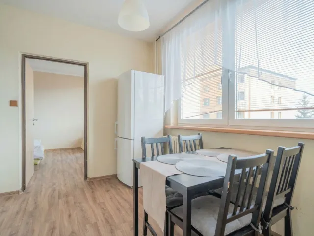 Pronájem bytu 3+1 s balkonem, Valašské Klobouky, ul. Luční