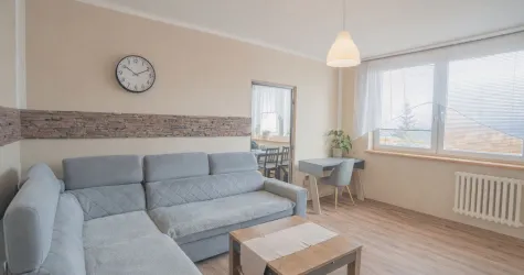 Pronájem bytu 3+1 s balkonem