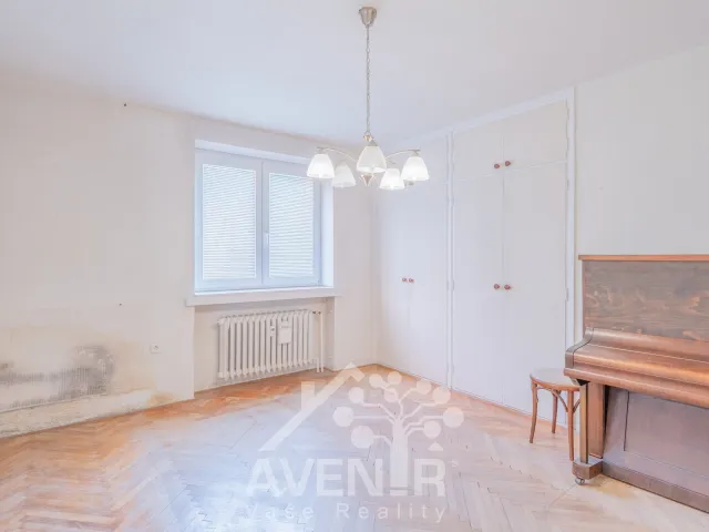 Prodej bytu 3+1 68 m², U Letiště, Holešov