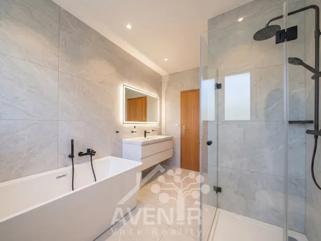 Prodej rodinného domu 166 m², pozemek 177 m², MUDr. Kepáka, Lanžhot