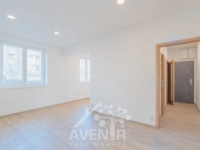 Pronájem bytu 2+kk 56 m², U Plynárny, Uherský Brod